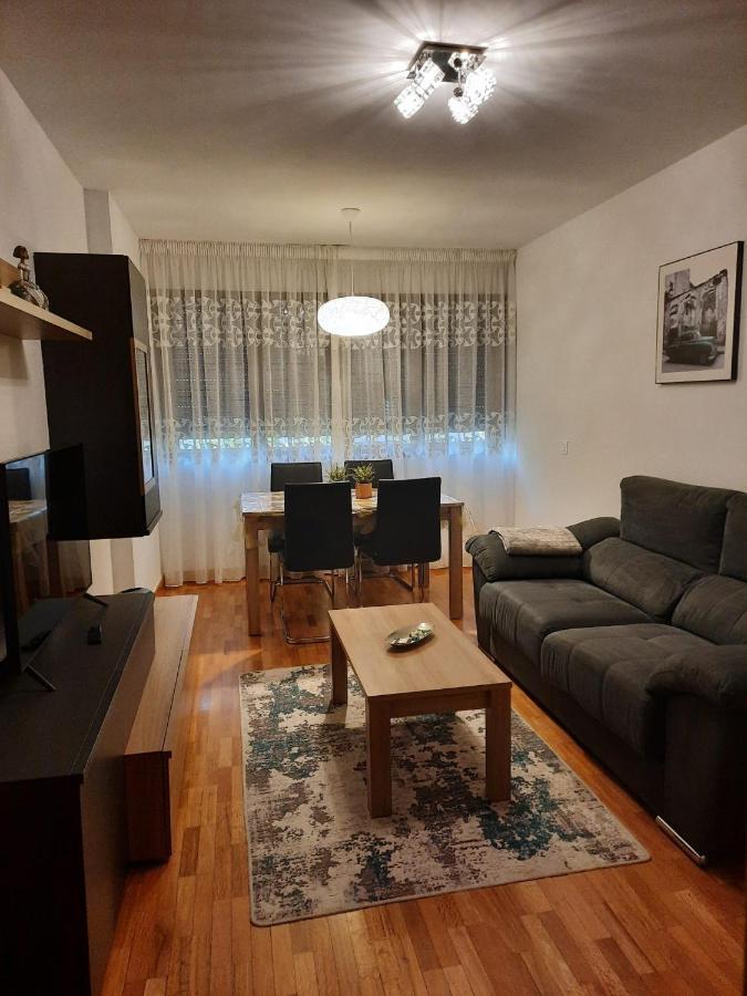 Apartamento Bulevar Burgo エクステリア 写真
